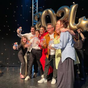 Catherine Bohart Instagram - Give it up for the @edcomedyawards nominees 🎉

A HUGE congrats to all these amazing acts, and @thatamygledhill on winning the Best Show Award,  @joe_is_frankiemonroe who won Best Newcomer and @robertdcopland who won The Victoria Wood Award👏 

Oh so deserved and we can’t wait to have all these incredible shows at Dean St