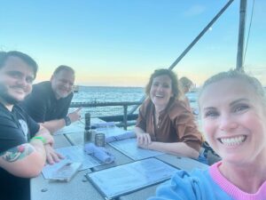Catherine Sutherland Instagram - What a beautiful evening in Charleston 💕
@incrediblecon @meganhollingsheadvo 

#pokemon #powerrangers #pinkranger #catherinesutherland #powerrangersplayback