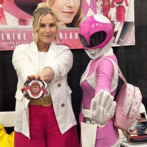 Catherine Sutherland Instagram - Happy #nationalpowerrangersday Ranger Nation!  It’s Morphin time! 

#catherinesutherland #PinkRanger #Onceandalways #KatherineHillard #Mightymorphinpowerrangers #zeo #Turbo #PinkRangerPower #Pterodactyl #cranezord #powerrangersplayback
