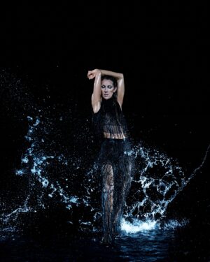 Céline Dion Instagram - Water and a Flame 🎶

📸: @paolakudacki