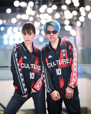 Chanidapa Pongsilpipat Instagram - Keep calm and stay cool. ❤️🖤 @culturebyvac @vacthailand #culturebyvac #culturexkappa #vacthailand
