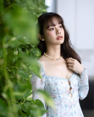Chanidapa Pongsilpipat Instagram - #คุยแซ่บshow
👗 : @theabythara 
📷 : @icezphoto