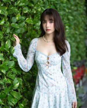 Chanidapa Pongsilpipat Instagram - #คุยแซ่บshow
👗 : @theabythara 
📷 : @icezphoto
