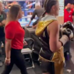 Chantelle Cameron Instagram - Cannot wait to be doing this all over again

Itchy knuckles 🥊 

Thanks @ringwalkmedia12 for the video