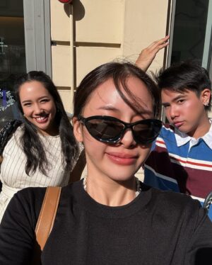 Chayanit Chansangavej Instagram - fighting with my sleep meds that dont make any sense