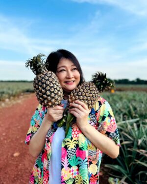 Chen Liping Instagram - On My This Special Day ❤️😄
大家都继续旺旺🍍🍍🍍🍍🍍🍍🍍🍍
#身体健康 #笑口常开
#喜乐#安康 #PTL