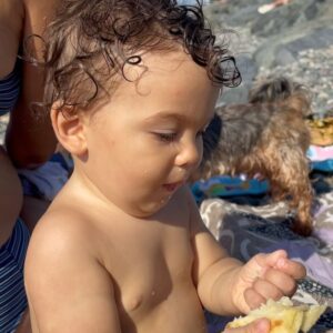 Cheyanne Buys Instagram - Just some Florida girl 🌴🌸 Living overseas doing my best to raise a foreign child. 
—-
Thinking I should show you guys more of this beautiful country ✨