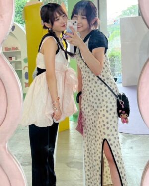 Chisaki Morito Instagram - まなかんと @hello_keauty.jp さんのイベントに行ってきました！！！

　
　
今回もたくさんのコスメに出会えていろいろ試したくなっちゃったよーー！！！💕
　
　
#hellokeauty 
#原宿 
#明治神宮前