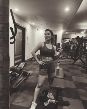 Chitrashi Rawat Instagram - Sunday Dump from ऋषिकेश 🌸  New project, New Role 🙏
