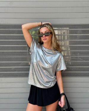 Chloe Lang Instagram - Metallic 📎 @majeparis