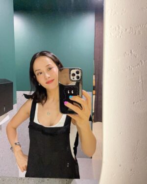 Cho Yeo-jeong Instagram - 8월이 갔더라구요...😐