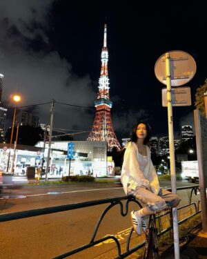 Choi Soo-young Instagram - 近づいて来る🚥
#unstoppable
