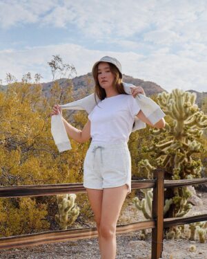 Christina Masterson Instagram - ☁️🌵 Cozy cloud set by @travismathewwomens ✨ get 25% off with code ~ CHRISTINA25 

🔗 in bio
#TMWPartner
#travismathewwomens 

📷 @brandonharman