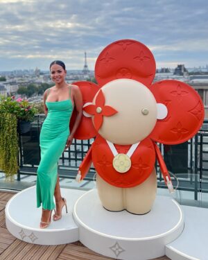 Christina Milian Instagram - 11 hours to fly to Paris for 3 days and 12 hours back.. Memories made with my family.. Priceless. S/o my awesome man for surprising me with a 7 year “meeting” anniversary celebration at @chevalblancparis . I couldn’t ask for a better partner in this lifetime. I loved every second. (Even though you had to drag me away from staying home 🤣) I appreciate you my ❤️