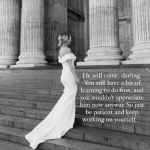 Cici Coleman Instagram - Embrace age because it comes with experience. 

This is what I’d tell my 28yr old self 

Swipe to read ➡️