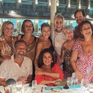 Çiğdem Tunç Instagram - @boragencerofficial harikulade bir konserin başmimarı oldu yeniden,ELVEDASIZ ŞARKILAR..
Hem Marmaris Anfitiyatroda mükemmel yıldızları biraraya getirdi hem de Datça'da kurulacak çocuk köyü için dört dörtlük bir sosyal sorumluluk projesine ilk tuğlaları koydu..Hem Türkiye'nin,hem Azerbaycan, hem Lübnan'ın yıldızları sahne aldılar, biz,beraber sunmaktan büyük keyif aldığım @faturkmenoglu ile mikrofon başındaydık..@boragencerofficial babası büyük usta #ilhamgencer in kıymetli anısını yadederken Marmaris seyircimiz mest oldu..Kimler konserdeydi yazar mısınız kendi deneyimlerinizi? Bir de bendeki fotoğraflar bu kadar,katkı bekliyorum..Tüm sevdiklerimizle biraradaydık..
30 Ağustos Zafer Bayramımızı kutladık,ulu önderimiz Mustafa Kemal Atatürk  ve silah arkadaşlarının manevi huzurlarında.. 
Herşey öyle güzeldi ki🇹🇷🇹🇷🎼🎼🎼🇹🇷🇹🇷🇹🇷🇹🇷
Abiye @forcostume.ozlemsonmez