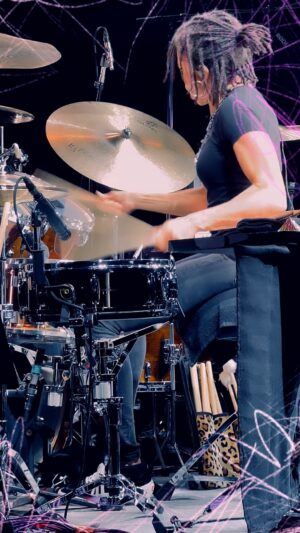 Cindy Blackman Instagram - Solo excerpt. @cindyblackmansantana w/ @carlossantana band. See you tonight @sofistadium video: @paolimejias