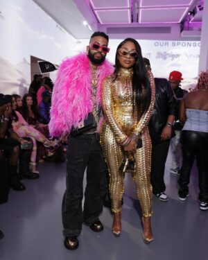 Claire Sulmers Instagram - #mood at the conclusion of our 4th annual @thebombfashionshow ! Your support is the fuel that keeps the @fashionbombdaily flame going. I love you and am grateful for you. See you at the next one! 
Read the recap on FashionBombDaily.com.
Thank you to all my friends and family who stayed out all night in the name of fashion. You’re the bomb! Goodnight.
Look: @nechethebrand 
Hair: @hairbyjessicaking using @trueindianhair 
Makeup: @makeupbylatisha 
📸 @freddyopix / @sonejr #clairesulmers #thebomblife #thebombfashionshow