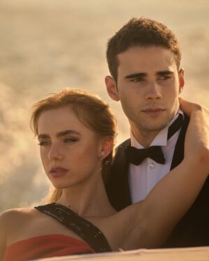 Clara Galle Instagram - Volver al Festival de cine de Venecia… qué sueño❤️ Siempre agradecida @armanibeauty ✨ ¿Volvemos a bailar mil veces más, @juliopfernandez ?

Lo más bonito es volver con EL EQUIPAZO @carlosramoss @_freddyalonso @rebecatfigueroa @andresgarlujan @jesus_pyn @jufcarreira 

#Armanibeauty #Venezia81 #ArmaniMakeup #BiennaleCinemal2024