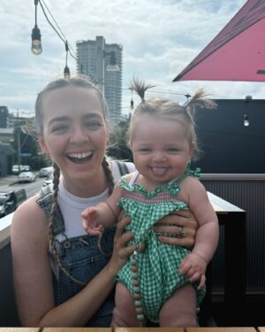 Cleo Massey Instagram - You are my everything baby girl. 6 months of loving you. 🌝🍀