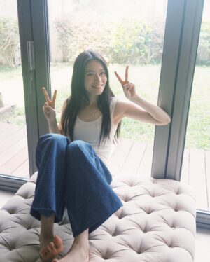Cloud Wan Instagram - 瞓多啲 心情會好啲唷😝

會話唔好吱我腳板底 
thanks (=ﾟωﾟ)ﾉ