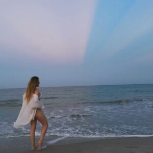 Cosondra Sjostrom Instagram - Reconnecting with a self-love journey isn’t selfish— it’s a commitment to nurturing your inner love and practicing kindness toward yourself and others. Self-love empowers you to spread kindness from a place of inner peace. It doesn’t mean forgiving the unforgivable or forcing yourself to accept poor character; rather, it’s about the journey of learning how to navigate, communicate and honor your own needs while working on sharing love and kindness with the world as you grow. #selflovejourney