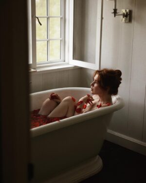 Courtney Halverson Instagram - I am nothing if not a hopeless romantic. Forever searching for the songs and books and movies and poems that make my heart swell and nearly break each time, before gently mending itself again and again. 🥀 and chances are if you’ve ended up on my little corner of the internet, you feel the same. 

So here’s to us who play the saddest songs and languish in the bath and feel all the feelings. We’re just hopeless romantics. 

ps : if you have a song to contribute to my ‘sad girl bath tunes’ playlist please let me know, I’m always looking to grow it. 📻 🥀 
.
.
.
#romanticstyle #vintagevibes #elegantstyle #redrosepetals #hopelessromantic