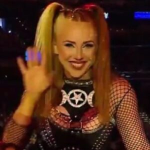 Courtney Stewart Instagram - Deadly Diva 😈