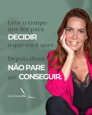 Cris Carvalho Instagram - Vou te fazer uma provocação! 👇🏻

Quantas vezes você para para refletir sobre a sua Vida?? 🫣

A arte de decidir está em permitir-se o tempo necessário para CONSIDERAR todas as possibilidades, OUVIR a sua intuição e OBSERVAR o cenário ao seu redor. ✨

DECIDIR não é apenas escolher um caminho, mas sim firmar um compromisso com a jornada que ele representa. Faz sentido? 😉

Não se apresse no momento da escolha; reflita, sinta e, se precisar, recue para ganhar PERSPECTIVA. 👀

Mas, uma vez que a decisão é tomada, essa escolha se torna seu norte. Ela será a sua GUIA.

A energia antes dedicada à reflexão deve agora ser convertida em AÇÃO. 💫

Não importa o quão difícil o caminho se torne, ou quantos obstáculos surgirem; o COMPROMISSO com sua decisão deve ser mais forte.

Esse é o poder da perseverança, e é nele que residem as conquistas mais significativas para a sua Vida! 🥰
.
.
.
.
.
#cuidedosseuspensamentos #gestaoemocional #mentepositiva #eufacoacontecer #pnlpractioner #pnlcoaching