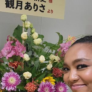 Crystal Kay Instagram - Happy closing in Osaka! So grateful for this once in a lifetime opportunity and to have shared the stage with these incredibly talented gorgeous cast!! I was so worried going into it as this is only my second musical and for it to be the legendary RENT and me playing MAUREEN..i did not know what to expect or if i could do it justice or fit into the theater culture...but my oh my, everyone was so welcoming and professional and passionate, I knew it was gonna be the best experience from the get. This show has taught me so much and that life truly is about loving and giving love and living each day as if it were your last. Being present every day. What a friggin joy and privilege it was working with you all. You all are forever family.  Thankyou Johnathan ❤️ 

大阪大千秋楽‼️あっという間に終わってしまいました( ；∀；)ほんとに最高な思い出になりました。素晴らしい作品、キャスト&クルーそしてみに来てくれた皆様に感謝です💙💙💙💙 NO DAY BUT TODAY

#RENT2024
#RENTJAPAN2024
