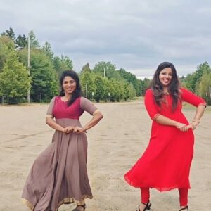 Cynthia Vinolin Instagram - 😍✨❣️🔥❤️

DC : #Instagram 

#cynthiavinolin #love #peace #canada🇨🇦 #toronto #happiness #chennai #dance #minnujohnson