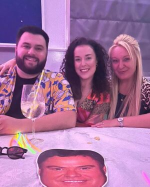 Dani Harmer Instagram - That was a lovely night! So nice that I only took about 3 photos and in the photos the balloons are round the wrong way! But thank you so much to everyone who came to celebrate my little mum! Especially those that travelled far!! Meant a lot! 
Happy 60th mummy!!!! Love you lots 🫶🏻💙