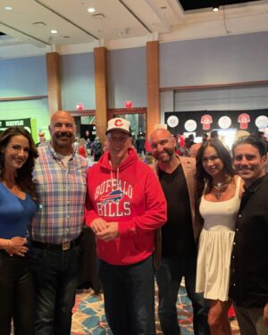Debbe Dunning Instagram - So Happy to be back in Buffalo 
A toast that touched me so much tonight was when Jim raised his glass to remember the ones we’ve lost in this past year and I started to think about it and I don’t think I’ve lost as many people in one year as I have this past year😞…. so if you’re thinking about somebody, you may have lost, please hold up your glass & toast to  the life that they led #godbless this is not a dress rehearsal!! Love your life!! If you don’t then make the change 
Life’s too short to waste time … we are truly so fortunate 💥