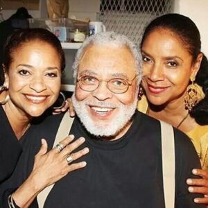Debbie Allen Instagram - Today we lost our Big Daddy. #JamesEarlJones will forever be remembered as The GOAT. It was truly a privilege to direct him and a Blessing to be loved by him. We will forever speak his name and tell the great stories that will become Legend and Myth and seed generations to come. ❤️🥲❤️🙏🏼🥲❤️🙏🏼