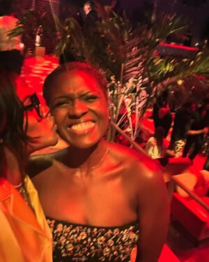 Deborah Joy Winans Instagram - Birthday week was BOMB!!!! Spent time with my most nearest and dearest🥰🥰🥰🥰 Praise God for the family He’s given me!!!! I LOVE these people! Cheers to all the great things God continually places in my life! Cheers to Gods love and protection and provision that are oh so abundant in my life. Cheers to #ChoosingJoy 💜 Cheers to 41🥳💜