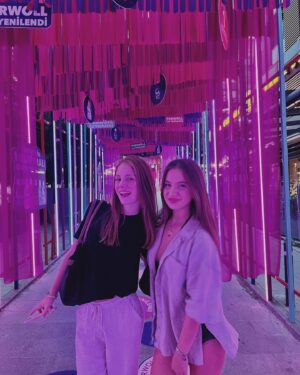 Defne Erşen Instagram - 🪩