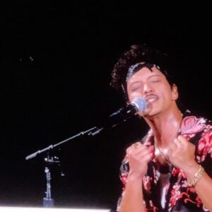 Denira Wiraguna Instagram - September’s new core memory : Unlocked. @brunomars concert last night ❤️‍🔥❤️‍🔥