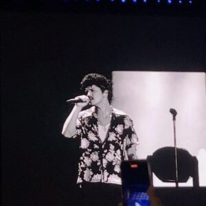 Denira Wiraguna Instagram - September’s new core memory : Unlocked. @brunomars concert last night ❤️‍🔥❤️‍🔥