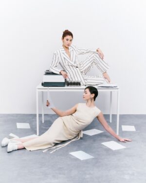 Denise Camillia Tan Instagram - Choose your fighter ⚒️🐺⚖️

On @denisecamillia 
Makeup: @lydiathong @makeupentourage 
Hair: @peterlimsb @vintagestudiovs 
Styled by: @hhiroyx assisted by @nr_hzwni 
Photo by: @eugeneegumpp 

On @hereisyingying 
Makeup: @dolleiseah @makeupentourage 
Hair: @calvingan26 @instahairloom 
Styled by: @hhiroyx assisted by @nr_hzwni
Photo by: @eugeneegumpp