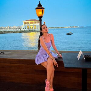 Actress Deniz Durmaz HD Instagram Photos and Wallpapers August 2024