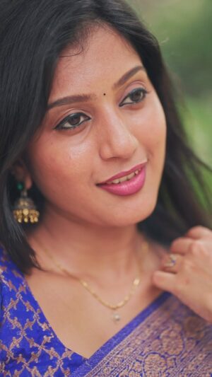 Dhanalakshmi Saminathan Instagram - Saree: @oyyarii 
Camera: @g_a_n_e_s_h_1105 
Blouse: @askcouture.7 

Dm @oyyarii  for more collection 💕🦋🌸

{saree, saree fashion, Chennai, Tamil}

#insta #instagood #trendingreels #featured #80smusic #tamil #chennai #dhanasaminathan