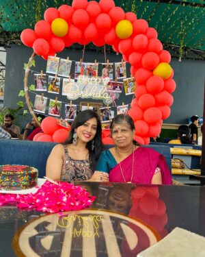 Dhanalakshmi Saminathan Instagram - Thanks to my dear friends and family for making my birthday more special 🥰😘🥹 Thank you Husband @murasu_7 @rathu___vj for this memorable surprise 🫂😘🥹. And Thank you everyone for such wonderful birthday wishes💕🤌🏻🥳 You truly made my day✨

{birthday, birthday celebration, gift}

#birthday #birthdaycelebration #birthdaygift #love #family #loveyou #happyme #chennai #featured #dhanasaminathan