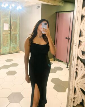 Divya Ganesh Instagram - Blissful 🖤

#divyaganesh