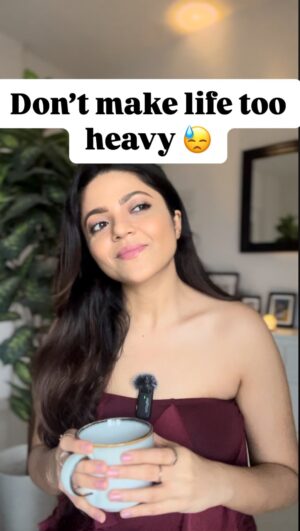 Divyanganaa Jain Instagram - Care without taking things too seriously ❤️🤗
#growwithdivyanganajain #divyanganaajain #divyanganajain #personaldevelopment #healing #manifestation #selfhealing #energyhealing #lifelessons #caring #life