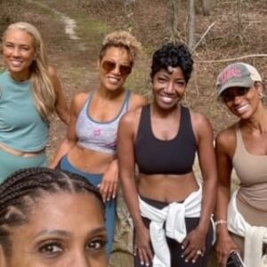 Dr. Jackie Walters Berry Instagram - A perfect day in the Hamptons—shopping, laughing, indulging in good food, and making new connections with my best friends by my side. Cherishing these golden moments where every memory is a treasure.#drjackie #married2med #bravo #marriedtomedicine #health #motivation #selfcare #fitness #bonafide