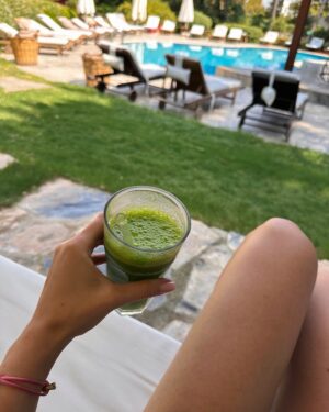 Ecenaz Üçer Instagram - Müthiş sağlıklı detoks hafta sonuna pide şoku dump🥹🫶🏻