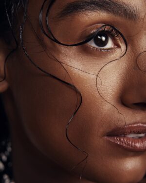 Eden Saban Instagram - NEW COVER FOR @laishamag 
With my flawless team I LOVE U GUYS 
📷 @shaifranco 
Styling @tom_rozilio 
MU @asafbabo 
HAIR @ortseiri 
🥰♥️🧚🏽‍♀️