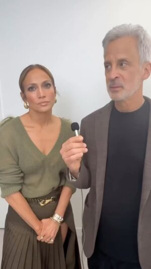 Elaine Goldsmith-Thomas Instagram - #unstoppable a true story about overcoming adversity, I cannot wait for you all to see this inspiring beautiful film…IN THEATRES DECEMBER 6 starring @jharreljerome @jlo @bobby_cannavale @doncheadle @arobles125 #judyrobles #billygoldenberg #artistsequity #amazonprimevideo