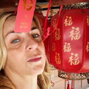 Elena Di Cioccio Instagram - #Cina2024 Dump ( 📸 @enrytrevi )
.
Il Rosso qui è uno stato dell'anima che desidera, anela, si strugge  e teme di non esistere davvero. ❤️