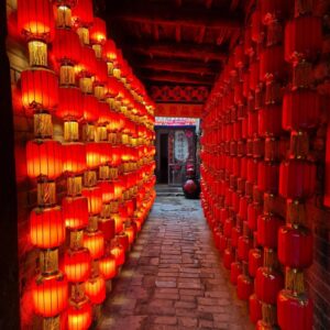 Elena Di Cioccio Instagram - #Cina2024 Dump ( 📸 @enrytrevi )
.
Il Rosso qui è uno stato dell'anima che desidera, anela, si strugge  e teme di non esistere davvero. ❤️